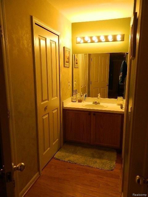 4065 Hampton Ridge Boulevard, Unit 14 Howell, MI 48843 - Photo 9 of 11 DSCN5424.JPG