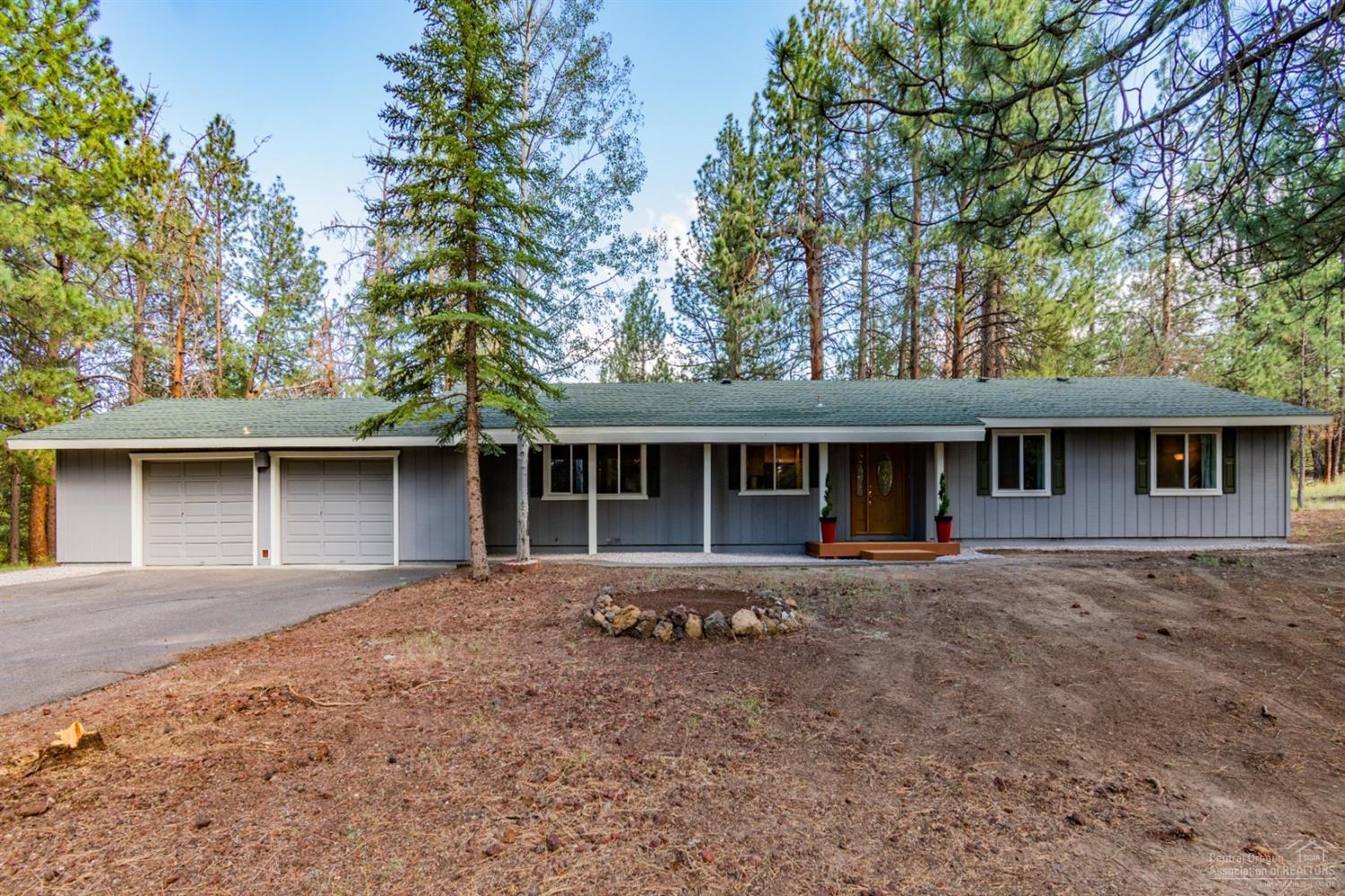 60300 East Ridgeview Drive Bend, OR 97702 - Photo 1 of 22 Primary Photo