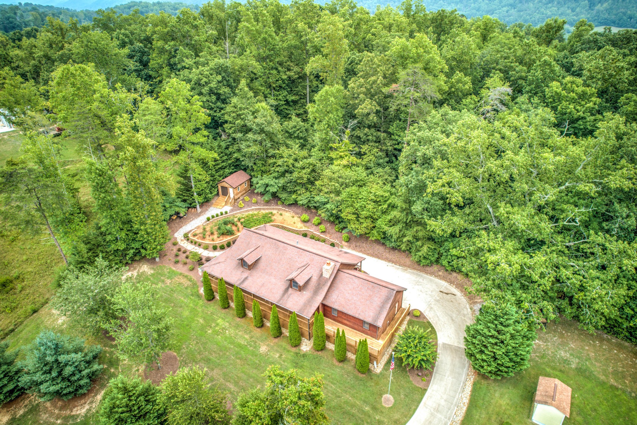 1174 Hickory Star Road Maynardville, TN 37807 - Photo 2 of 37 Gallery Image 2