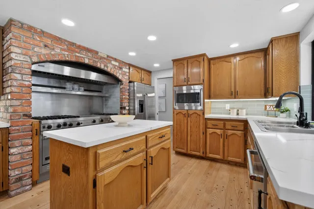 $3,488,788 | 1120 Valley Quail Circle, San Jose, CA 95120