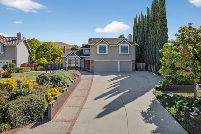 $3,488,788 | 1120 Valley Quail Circle, San Jose, CA 95120