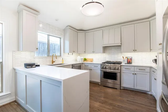 $749,900 | 3020 Montego Place, Plano, TX 75023