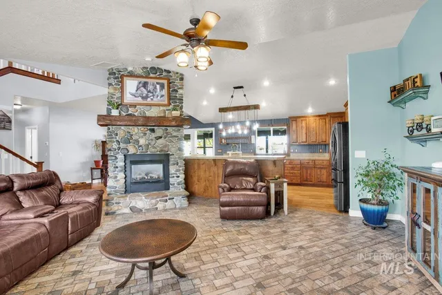 $1,250,000 | 12195 South Hawk Haven Avenue, Kuna, ID 83634