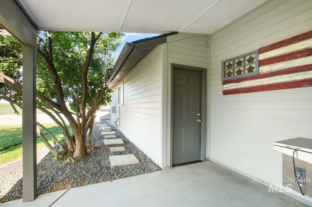 $1,250,000 | 12195 South Hawk Haven Avenue, Kuna, ID 83634