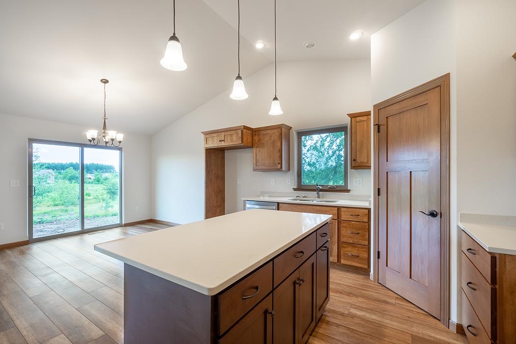 5589 Forest Creek Road, Unit FO26 Stevens Point, WI 54482 - Photo 13 of 32