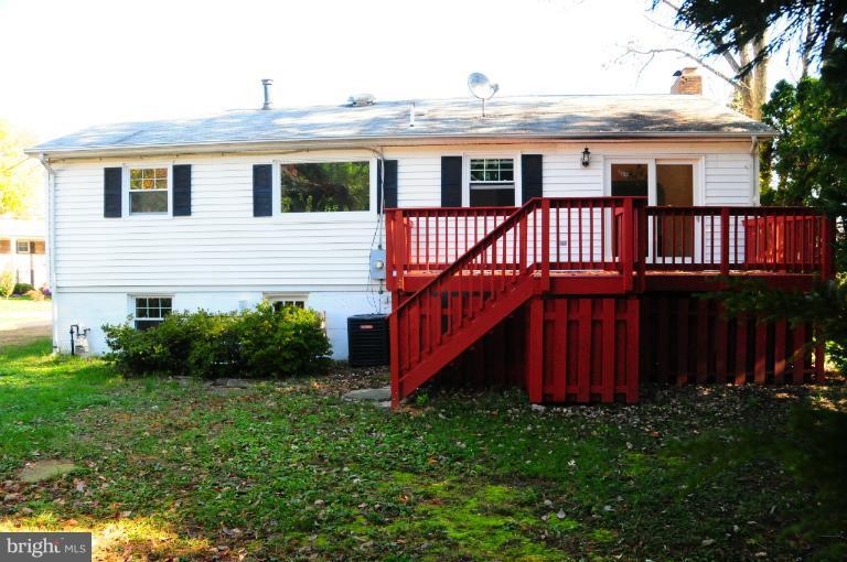 6401 Twin Court Springfield, VA 22150 - Photo 1 of 16 Exterior (Rear)