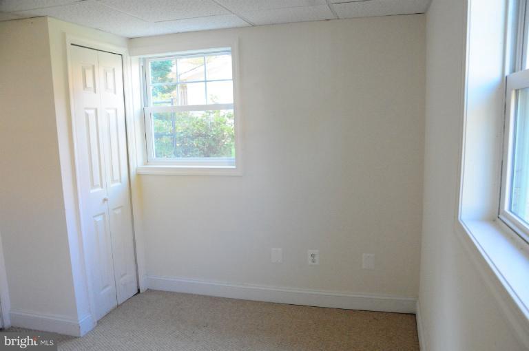 6401 Twin Court Springfield, VA 22150 - Photo 10 of 16 Bedroom