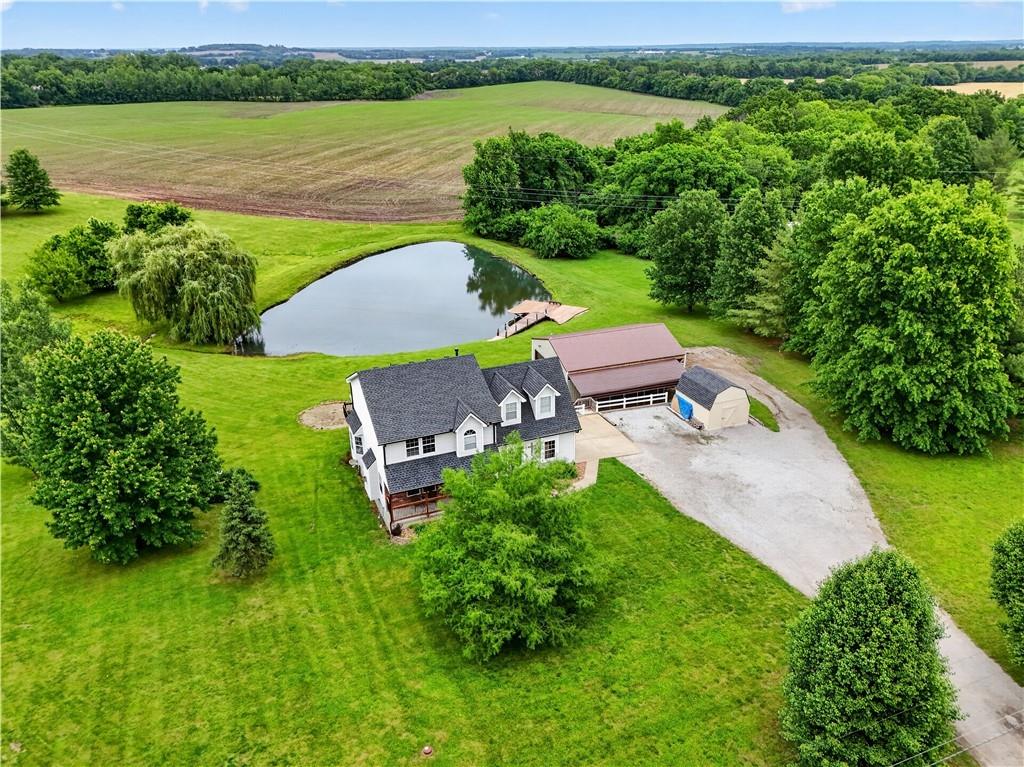 410 East Neil Chiles Road Buckner, MO 64016 - Photo 32 of 35