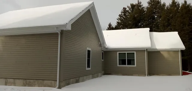 $750,000 | 127 Beacon Hill Road, Morristown, VT 05661