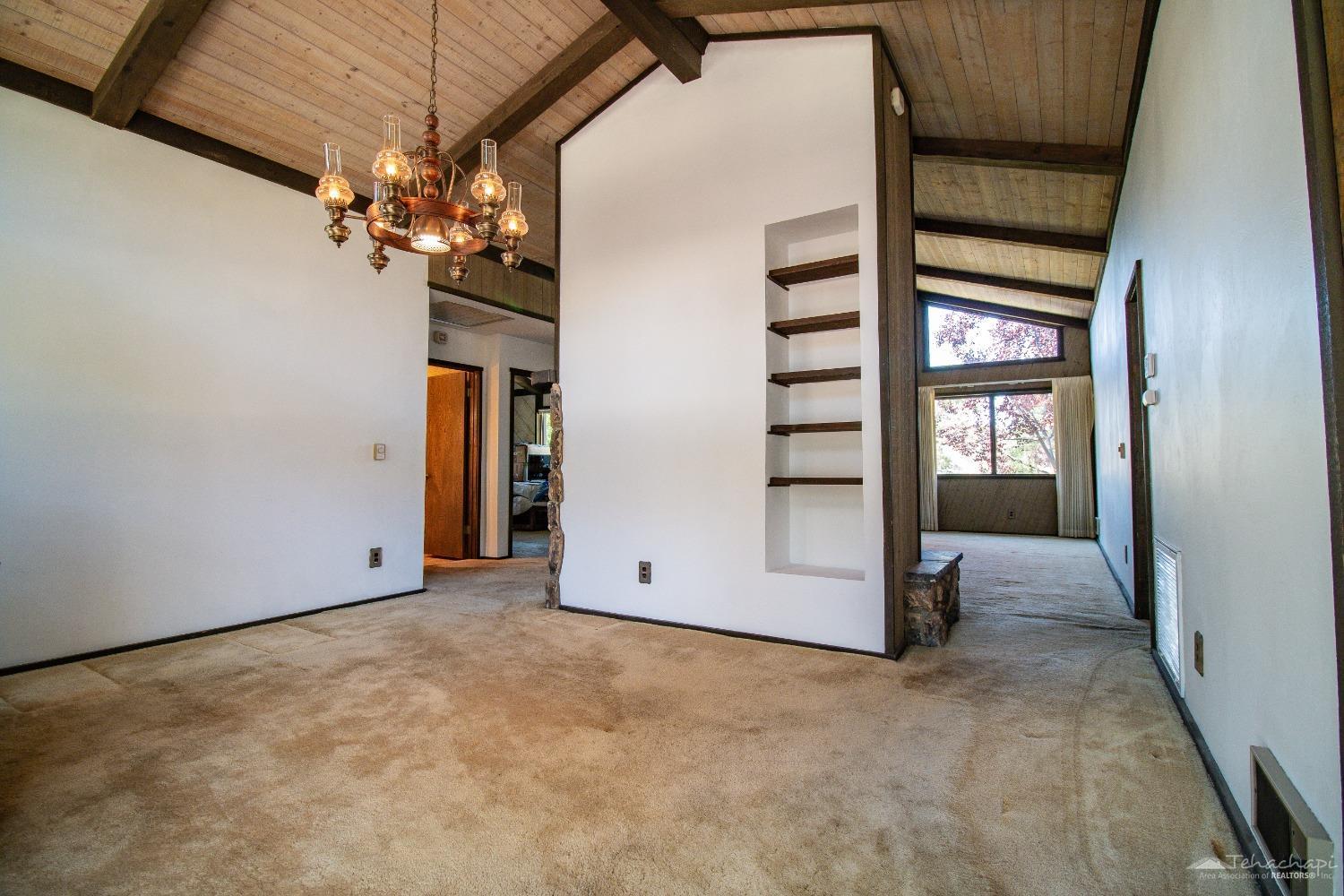 26851 Bear Valley Road Tehachapi, CA 93561 - Photo 22 of 48 Gallery Image 22