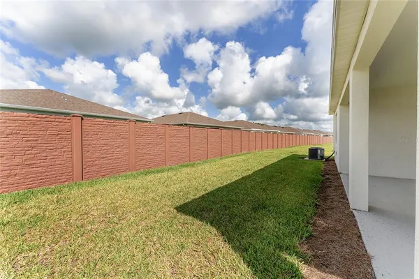 $2,700 | 4086 Northwest 48th Terrace, Ocala, FL 34482