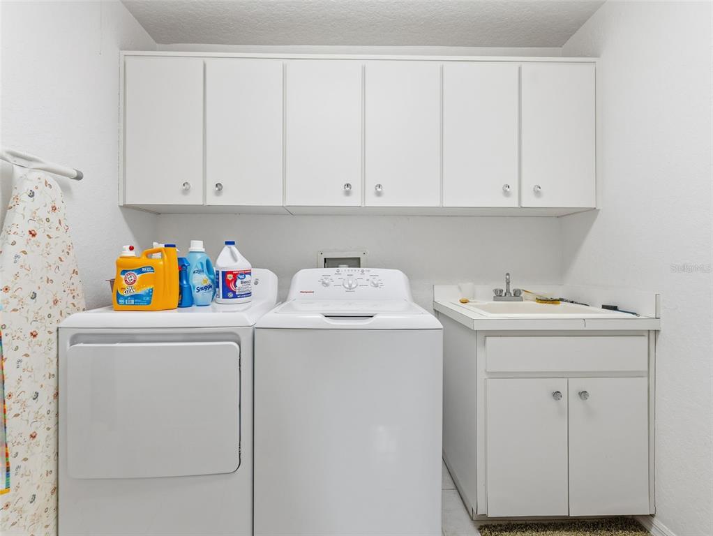 1007 La Bamba Court Spring Hill, FL 34608 - Photo 17 of 26