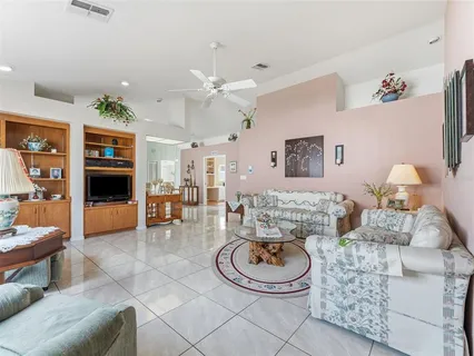 $309,000 | 1007 La Bamba Court, Spring Hill, FL 34608