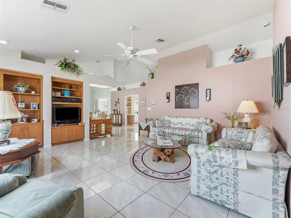 $309,000 | 1007 La Bamba Court, Spring Hill, FL 34608