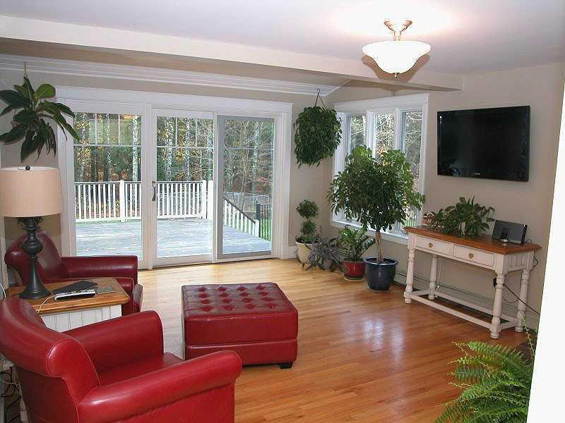 36 Josiah Norton Road York, ME 03902 - Photo 10 of 30 Den/Family/Great Room. Gorgeous...