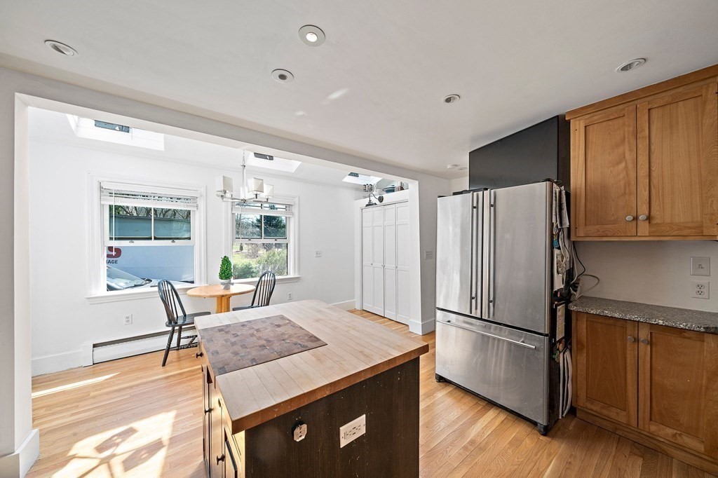 53 Frairy Street Medfield, MA 02052 - Photo 11 of 31