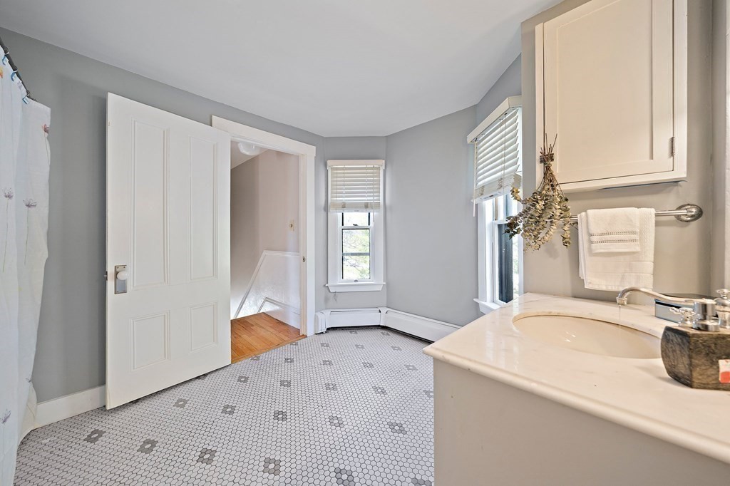 53 Frairy Street Medfield, MA 02052 - Photo 22 of 31