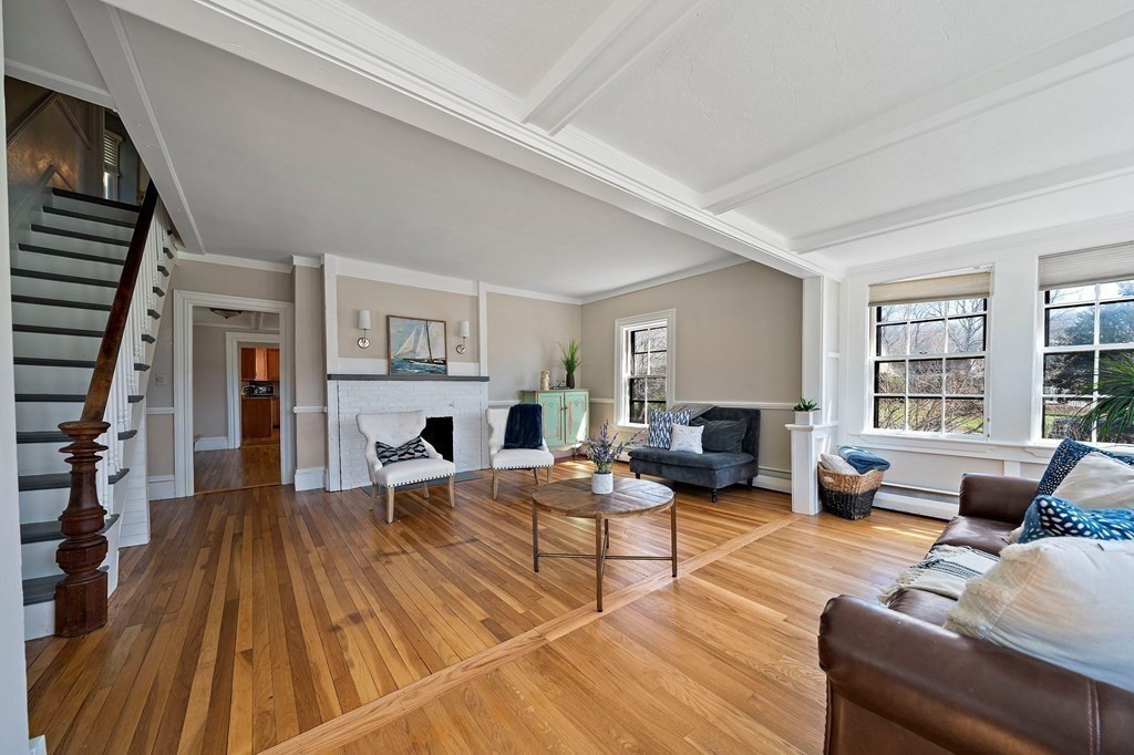 53 Frairy Street Medfield, MA 02052 - Photo 4 of 31