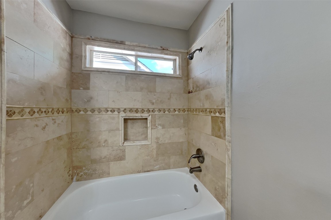 19502 Water Point Trail Humble, TX 77346 - Photo 11 of 20