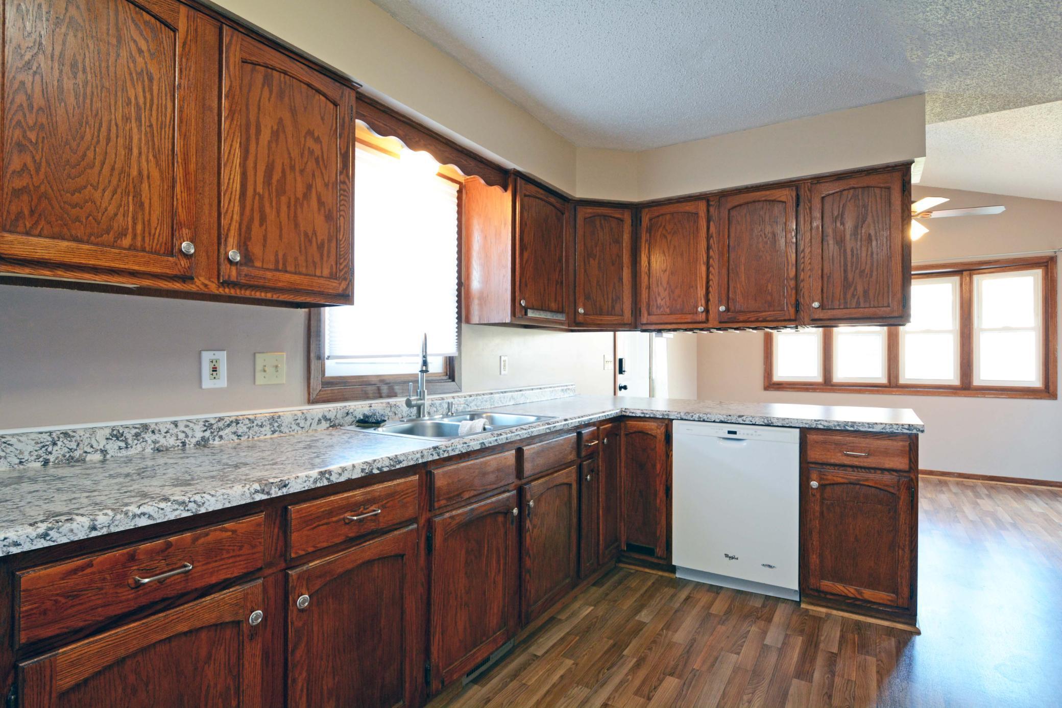1483 3rd Street East St. Paul, MN 55106 - Photo 10 of 30