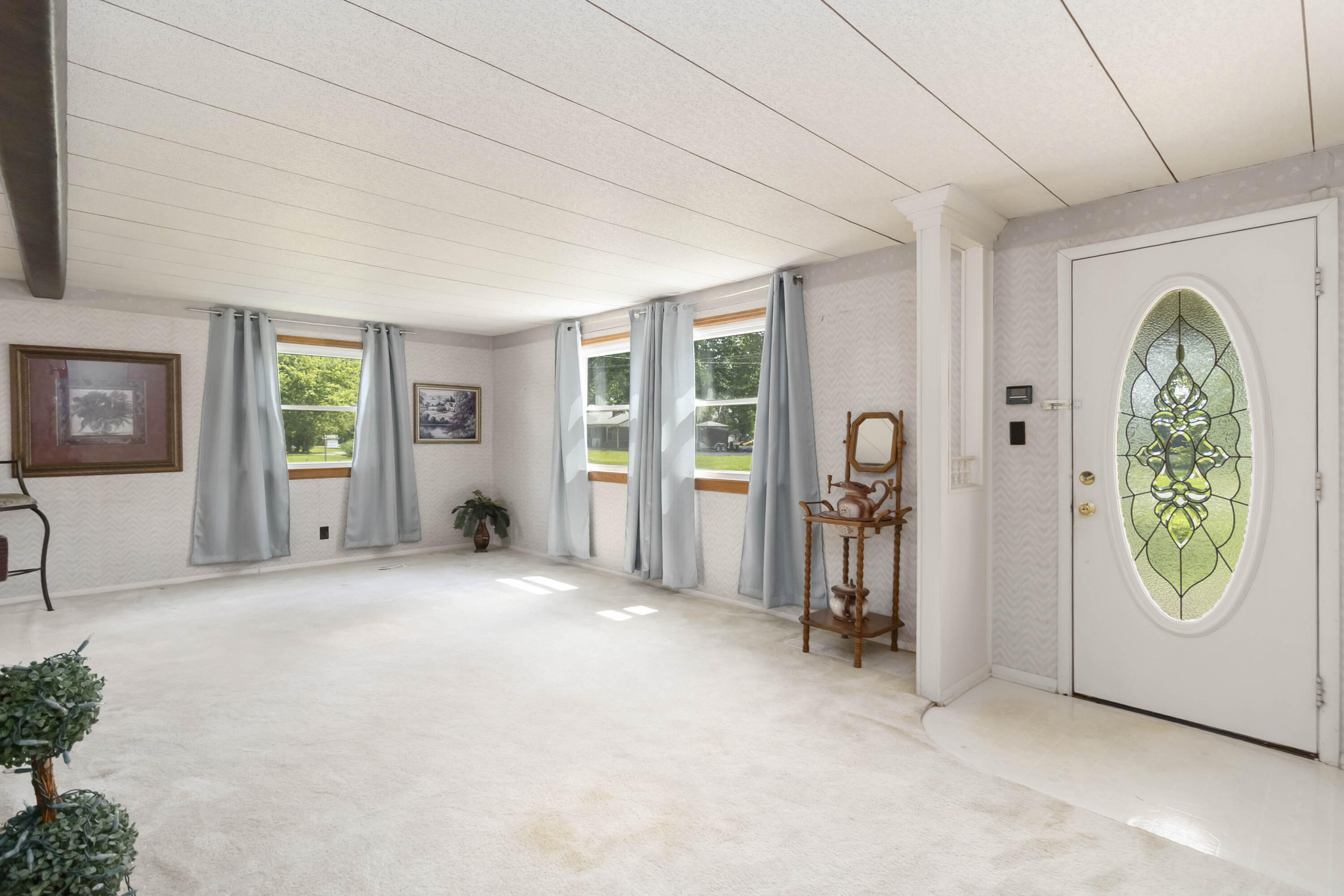 445 Flint Road Waco, KY 40385 - Photo 6 of 34 006