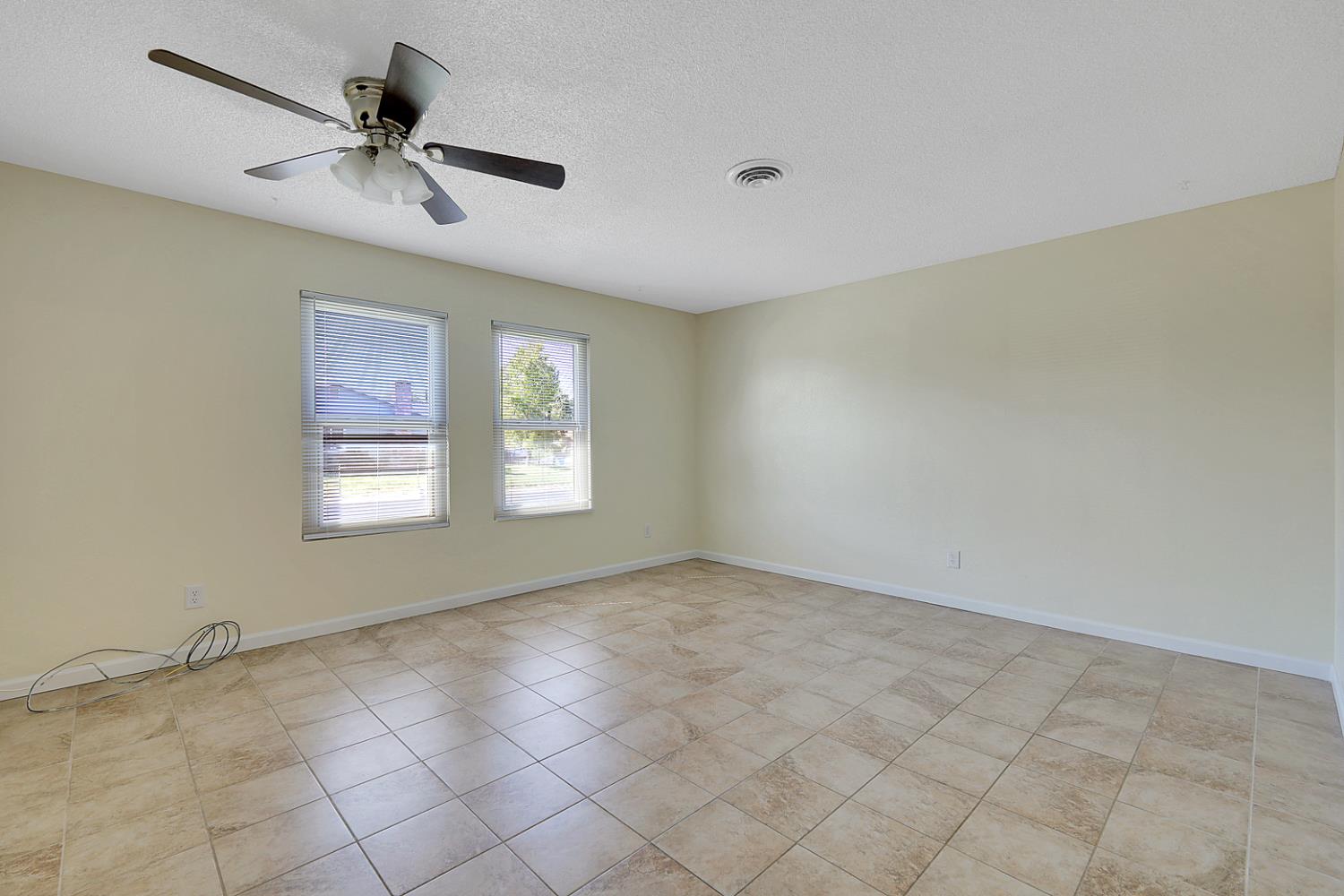 4294 Lever Avenue Olivehurst, CA 95961 - Photo 23 of 32 a view of an empty room with a window