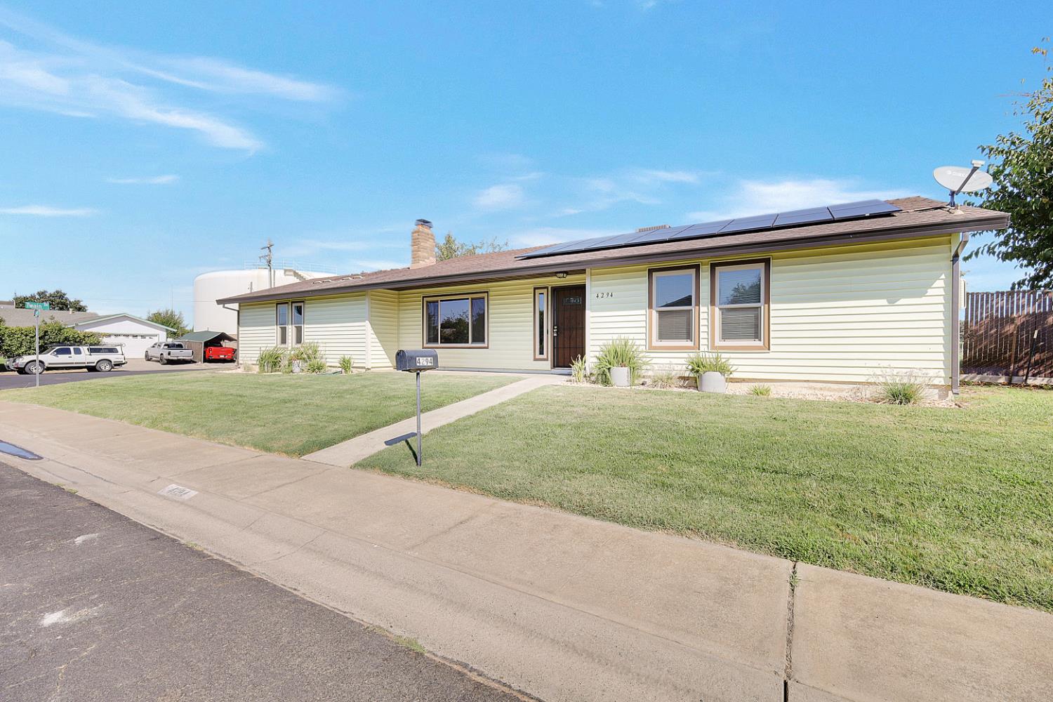 4294 Lever Avenue Olivehurst, CA 95961 - Photo 3 of 32 a front view of house with yard and green space