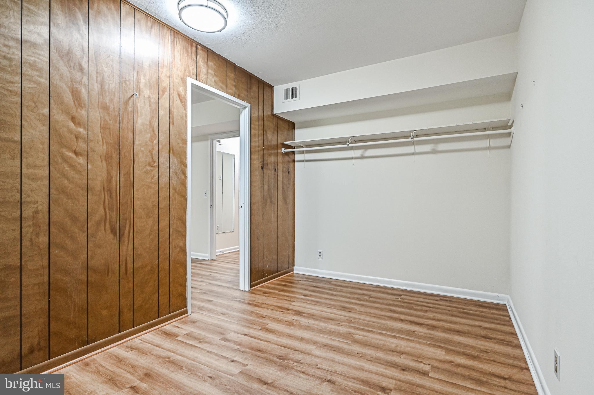 1664 Wainwright Drive Reston, VA 20190 - Photo 30 of 41 Den/ 4th Bedroom Pic 2