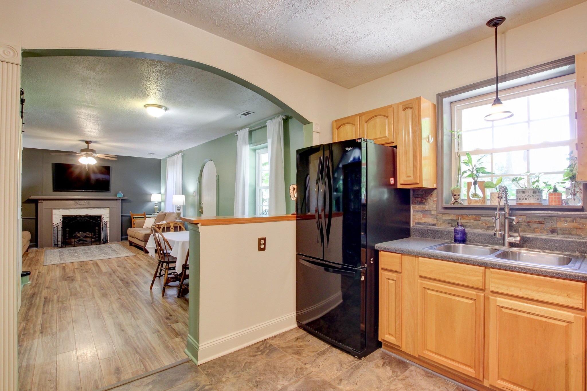 238 Rossview Road Clarksville, TN 37043 - Photo 13 of 49 Gallery Image 13