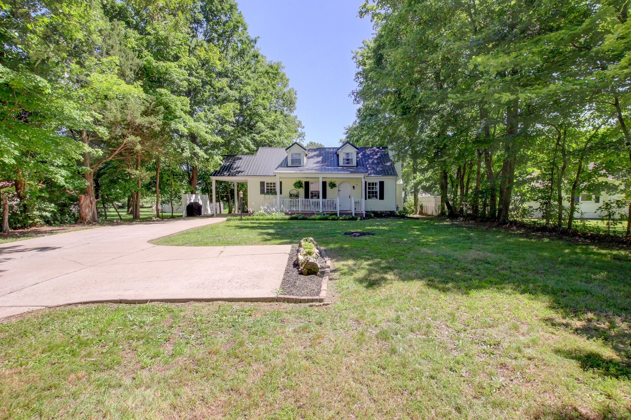 238 Rossview Road Clarksville, TN 37043 - Photo 40 of 49 Gallery Image 40