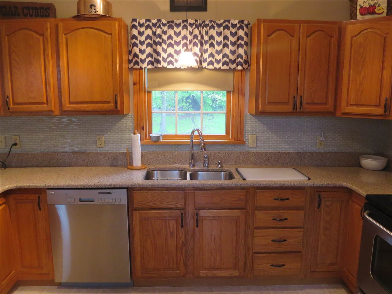 142 Furnace Brook Road Shaftsbury, VT 05201 - Photo 8 of 40