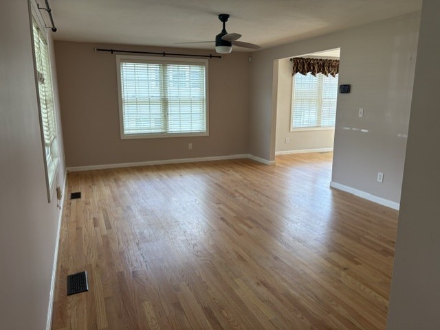 42 Chestnut Street Cumberland, RI 02864 - Photo 7 of 30