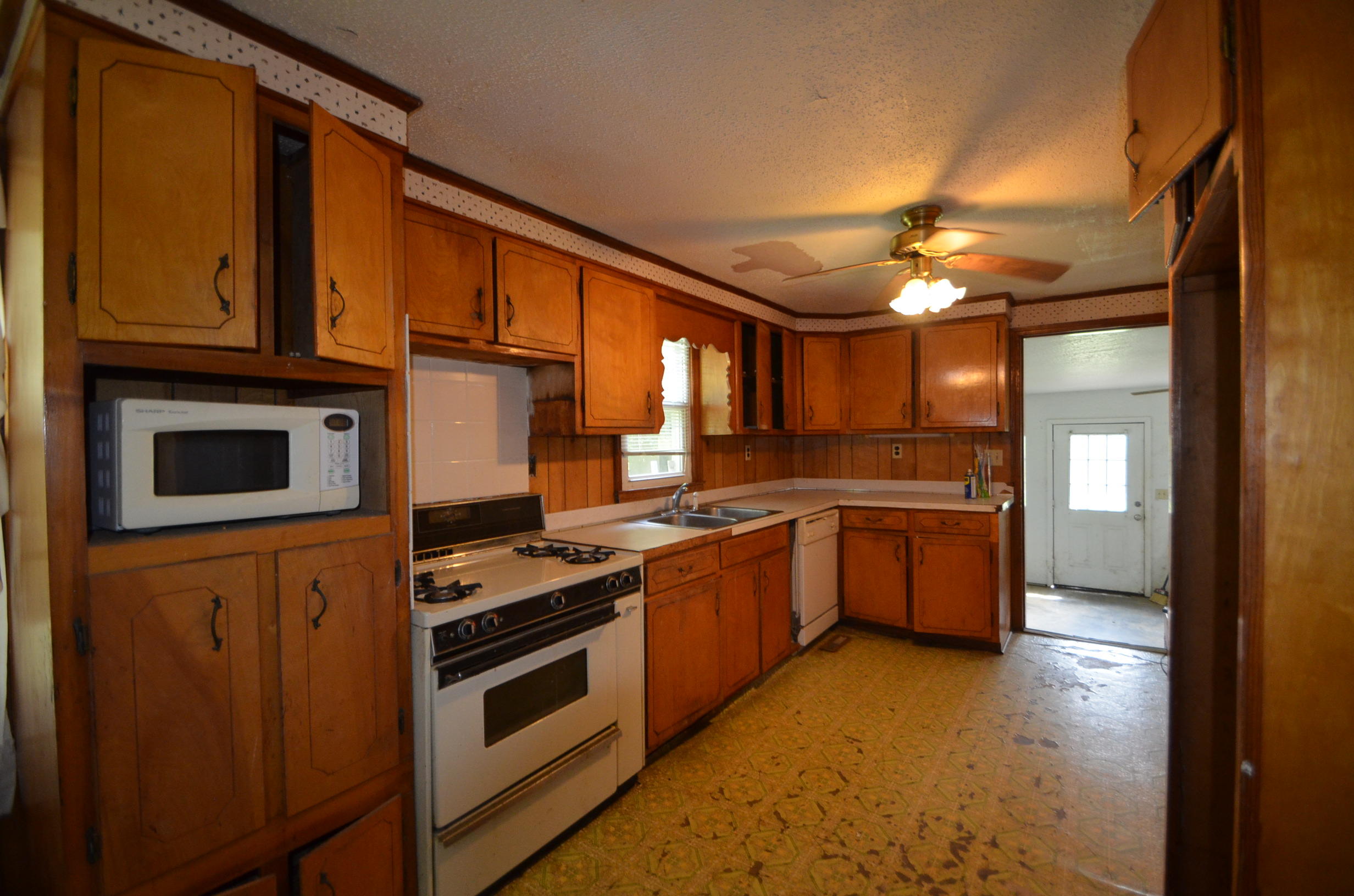 115 Flag Way St. Stephen, SC 29479 - Photo 17 of 22 DSC_0019