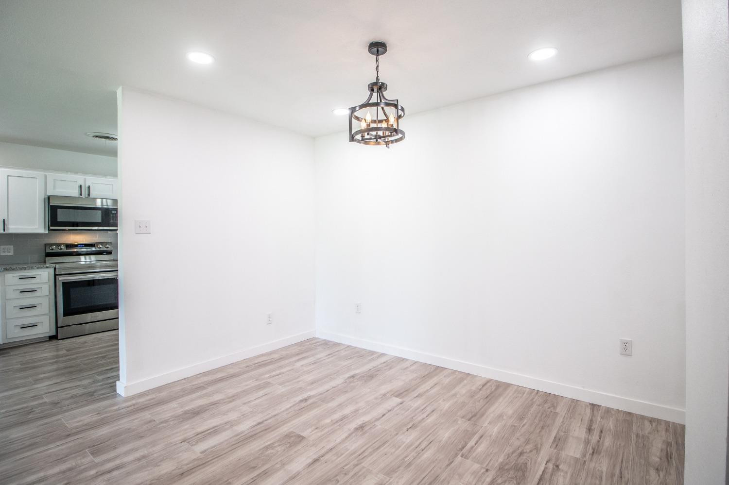 906 Adrian Street Lubbock, TX 79403 - Photo 15 of 36 Photo 15