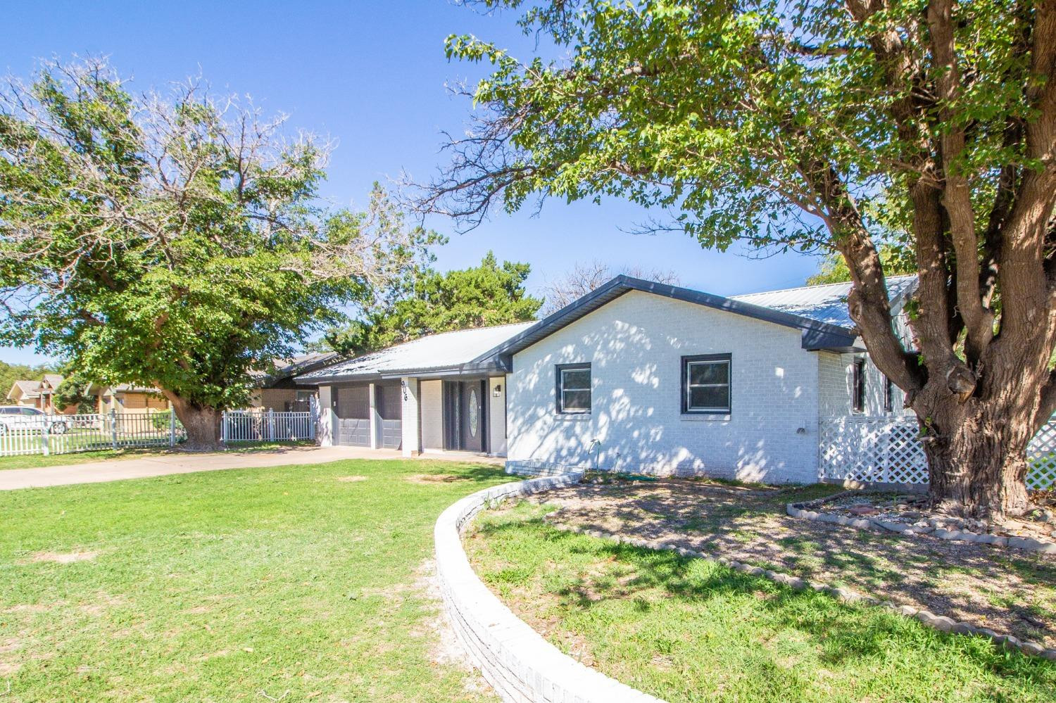 906 Adrian Street Lubbock, TX 79403 - Photo 3 of 36 Photo 3