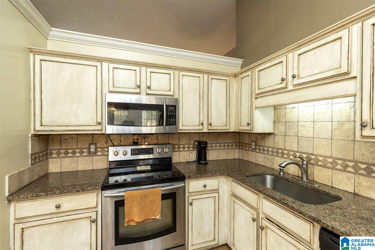 119 Heather Ridge Drive Pelham, AL 35124 - Photo 17 of 37