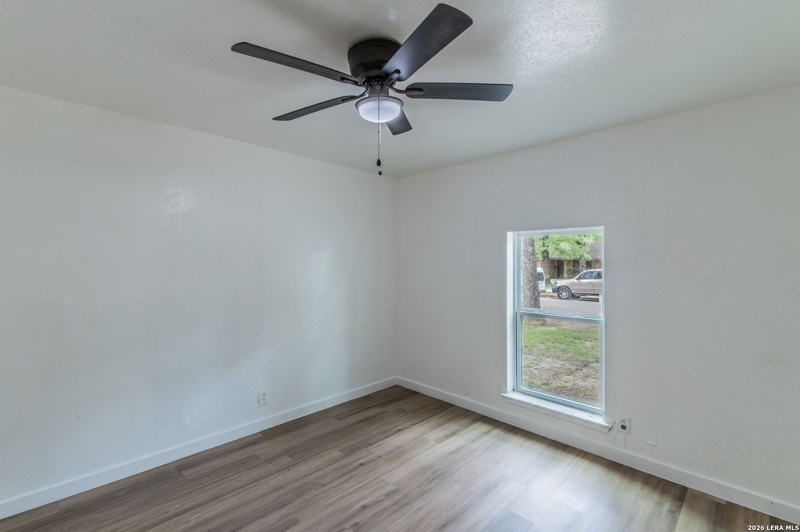 7514 Olusta Drive Dallas, TX 75217 - Photo 6 of 17