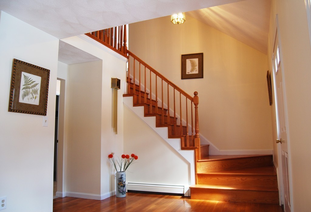 103 Blanchard Road Boxborough, MA 01719 - Photo 5 of 16