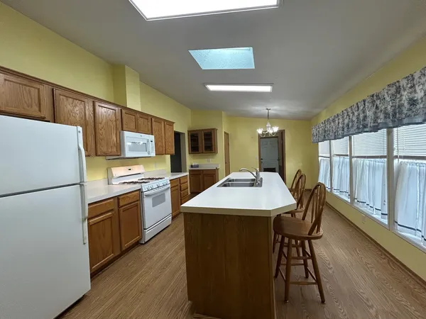 $65,000 | 2250 Sunrise Drive, Belvidere, IL 61008