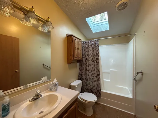 $65,000 | 2250 Sunrise Drive, Belvidere, IL 61008