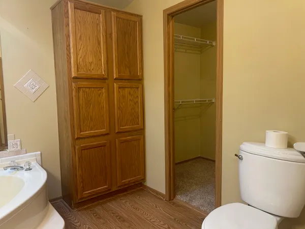 $65,000 | 2250 Sunrise Drive, Belvidere, IL 61008