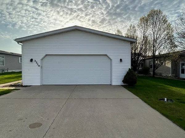$65,000 | 2250 Sunrise Drive, Belvidere, IL 61008