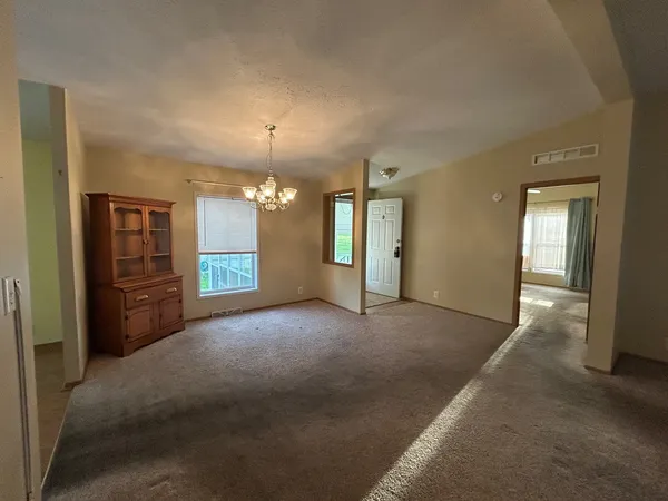 $65,000 | 2250 Sunrise Drive, Belvidere, IL 61008