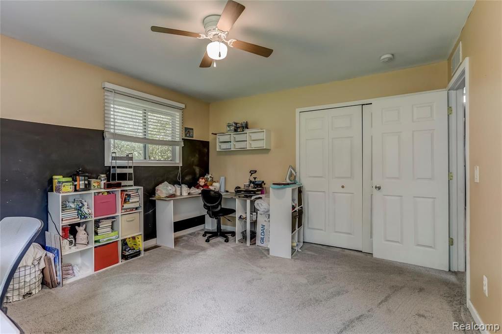 50765 Cedargrove Road Shelby, MI 48317 - Photo 14 of 22