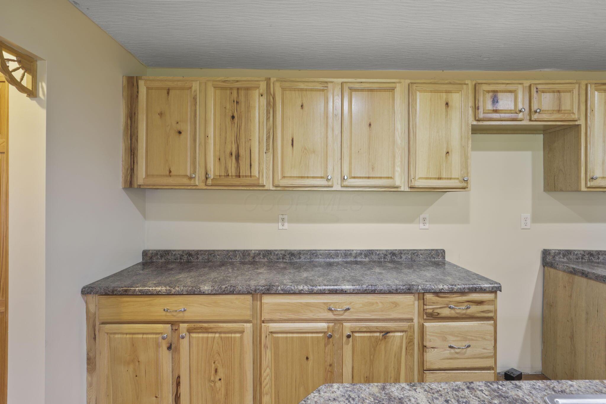 10295 Lookout Road Southwest Lancaster, OH 43130 - Photo 16 of 70 1000006388