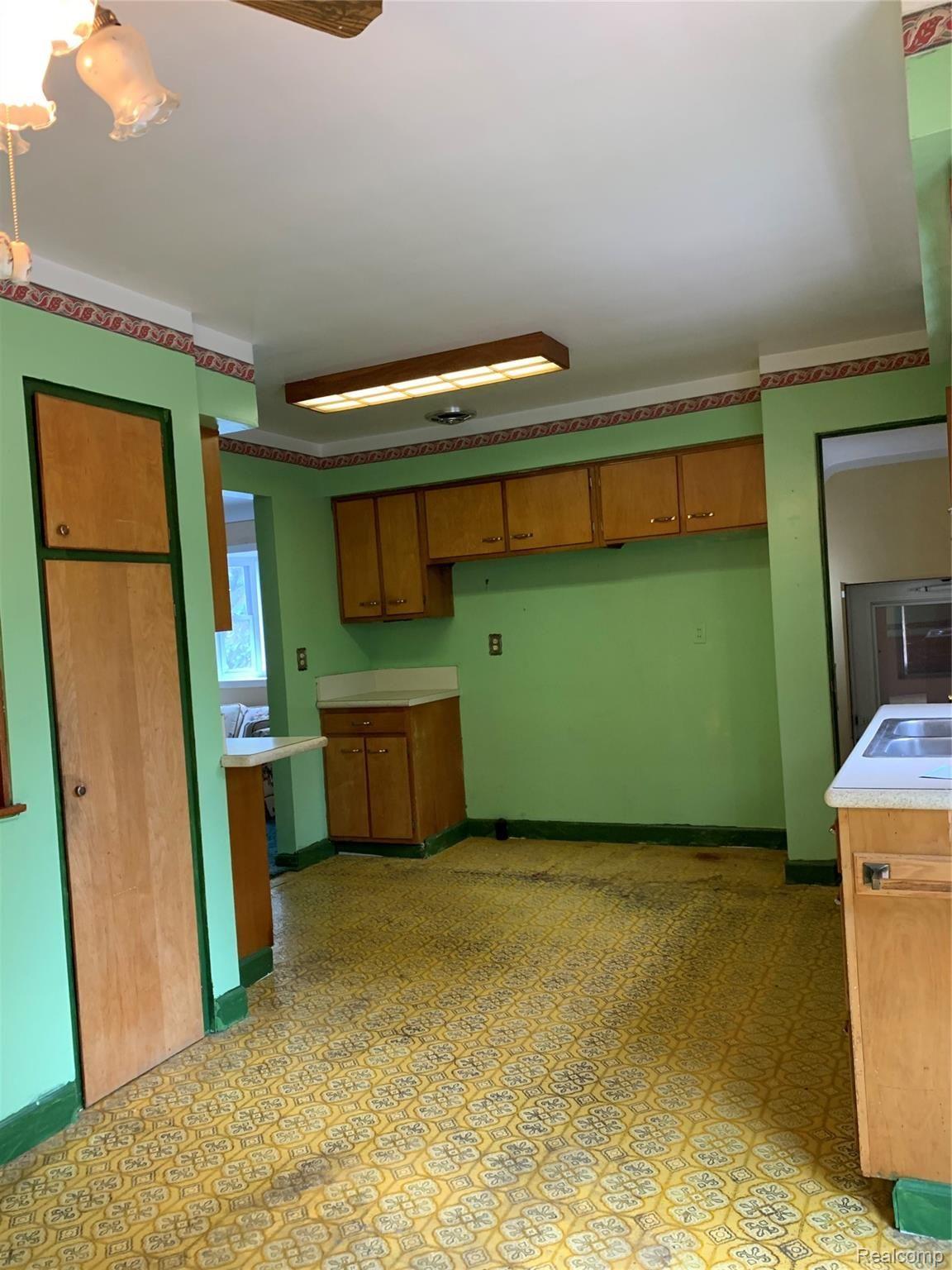 7303 North Lewis Road Mount Morris, MI 48458 - Photo 6 of 23 8905E9F9-56CB-4A7A-9909-85A42D312809.jpeg