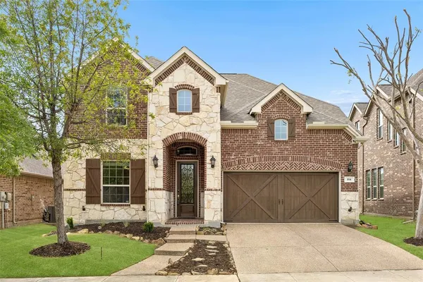 $689,900 | 814 River Oak Avenue, Euless, TX 76039
