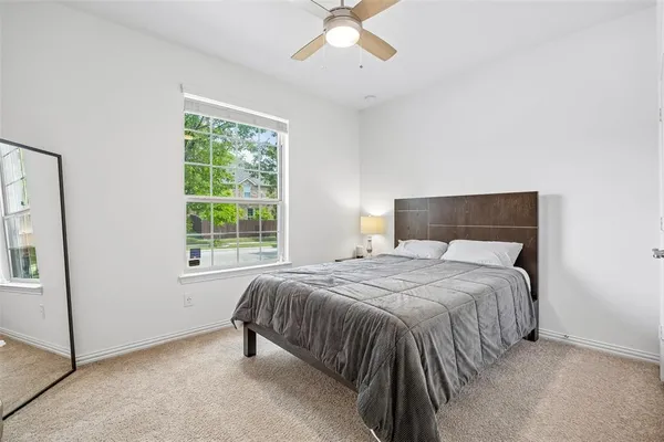 $689,900 | 814 River Oak Avenue, Euless, TX 76039