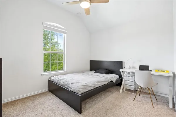 $689,900 | 814 River Oak Avenue, Euless, TX 76039