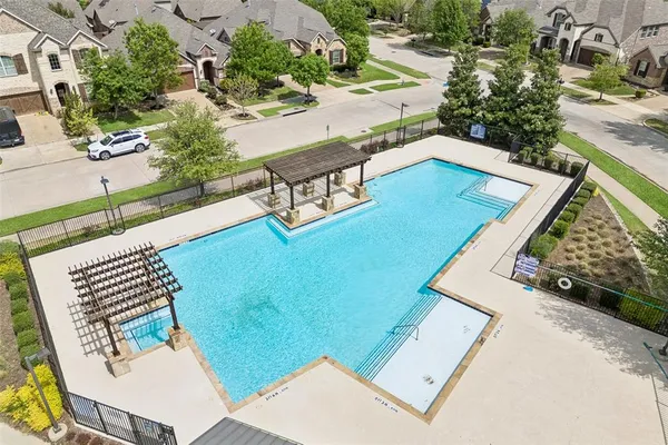 $689,900 | 814 River Oak Avenue, Euless, TX 76039